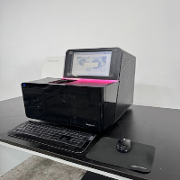 Illumina NextSeq 550 Sequencing System image 1